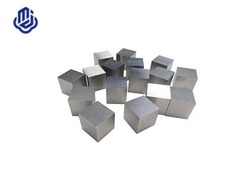 Ciúb tungstain Pure